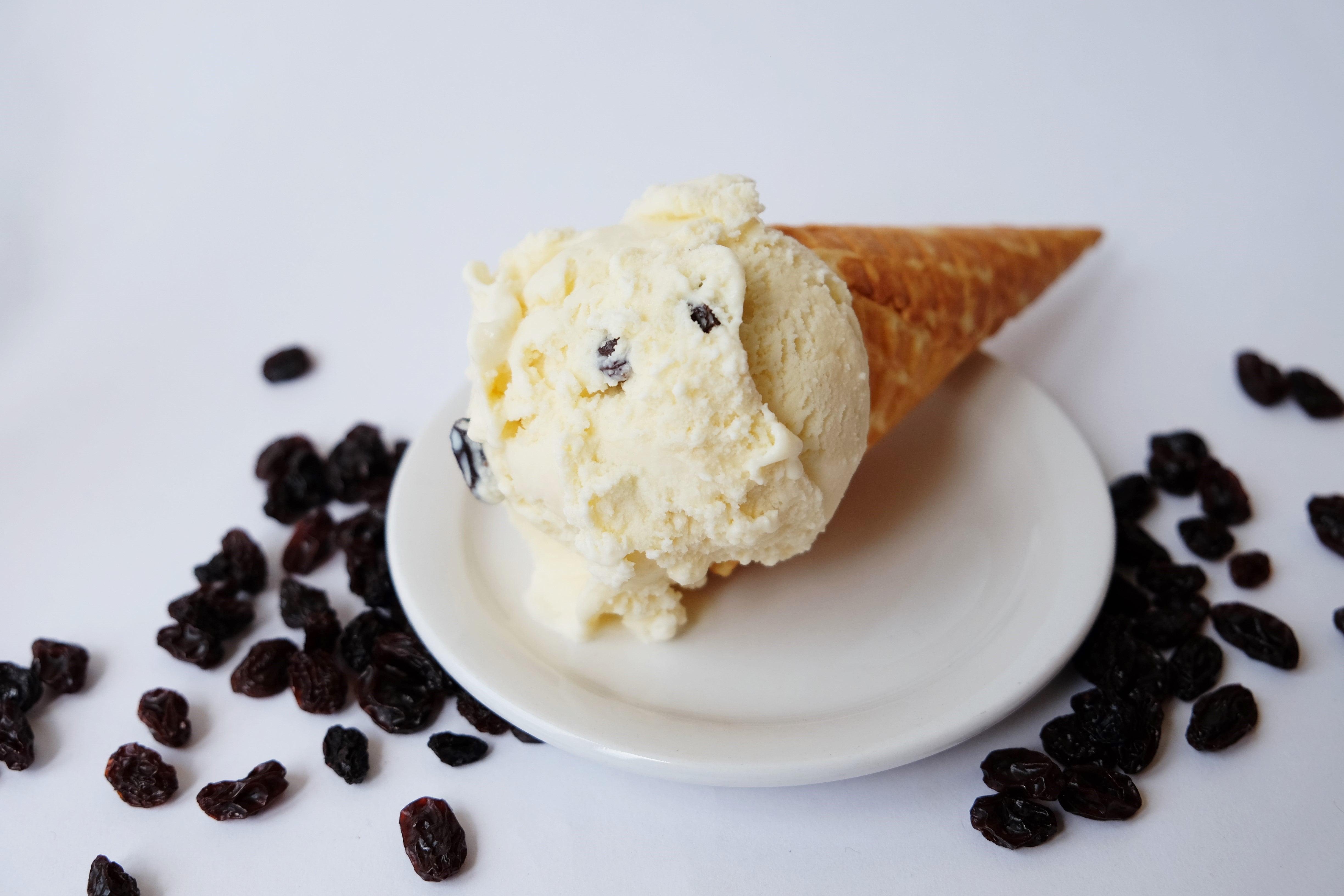 Feature Flavour Friday: Maple Rum Raisin – Four All Ice Cream