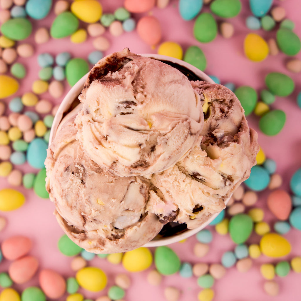 Mini Egg Fudge Swirl